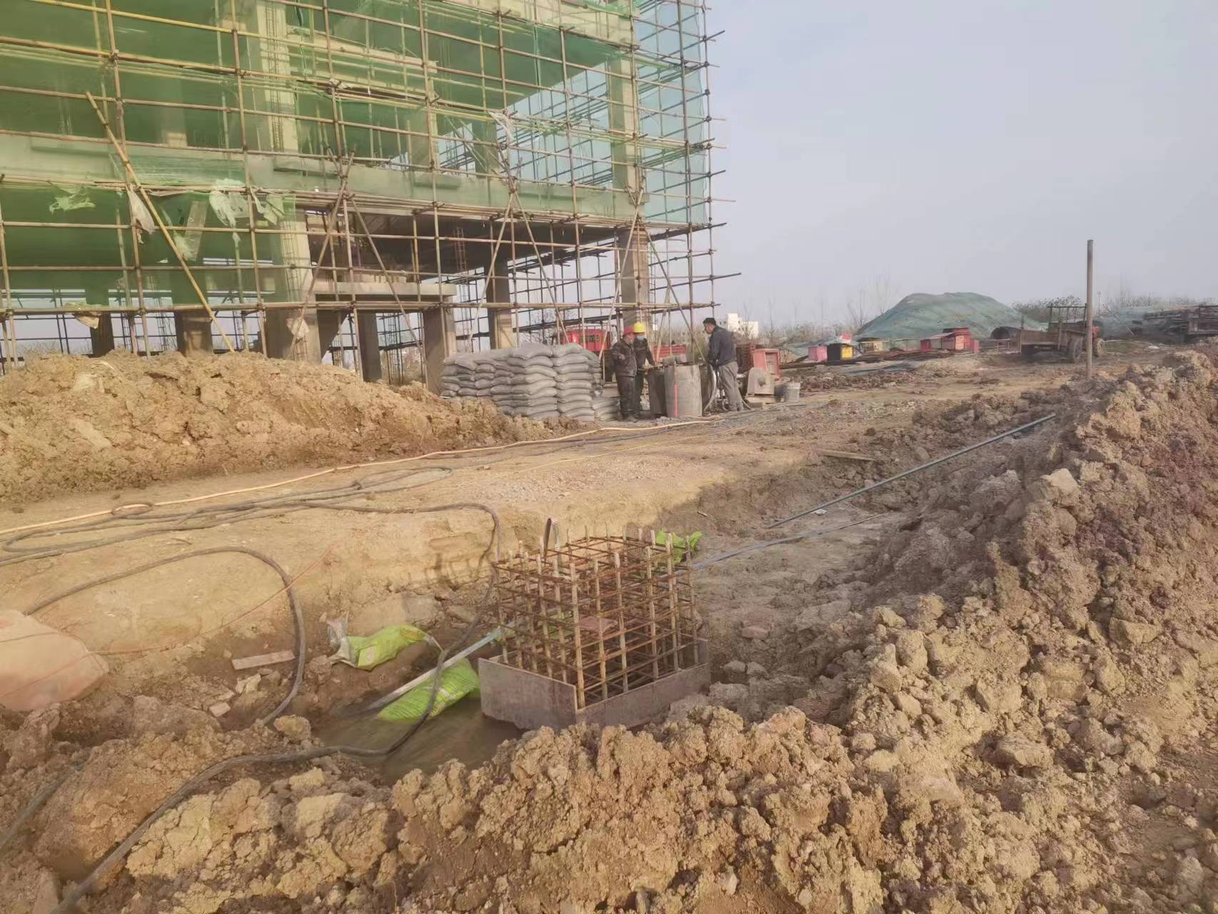 梓潼当桥梁出现裂缝的时候应该及时加固修补